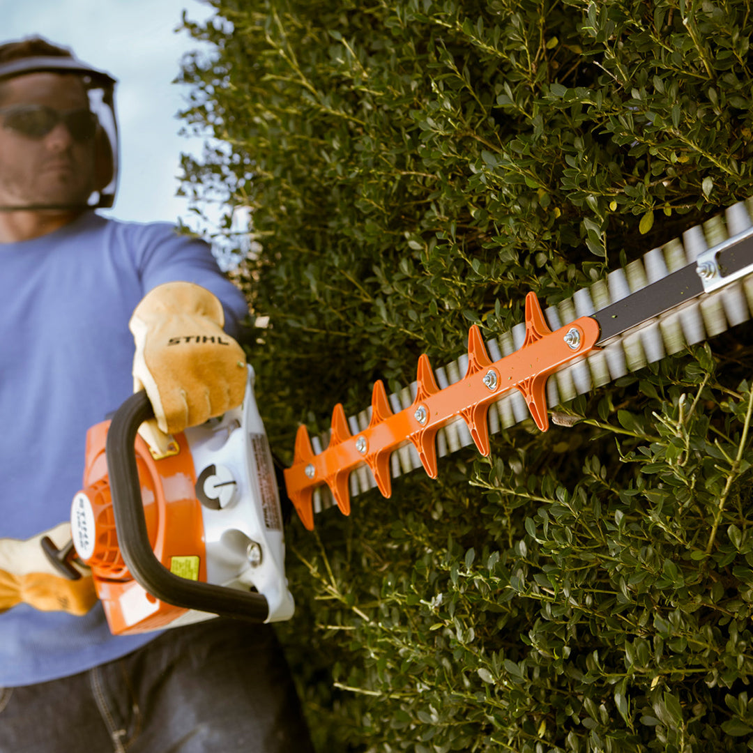 STIHL - HS 56-Z Hedge Trimmer - 600mm/24" - 4242-011-2908-US photo 2