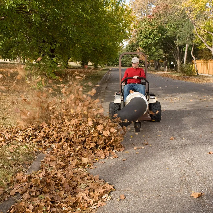 Grasshopper Turbine Blower (533226) — manufacturer marketing image (grasshoppermower.com/attachments/frontmount-turbine-blower)