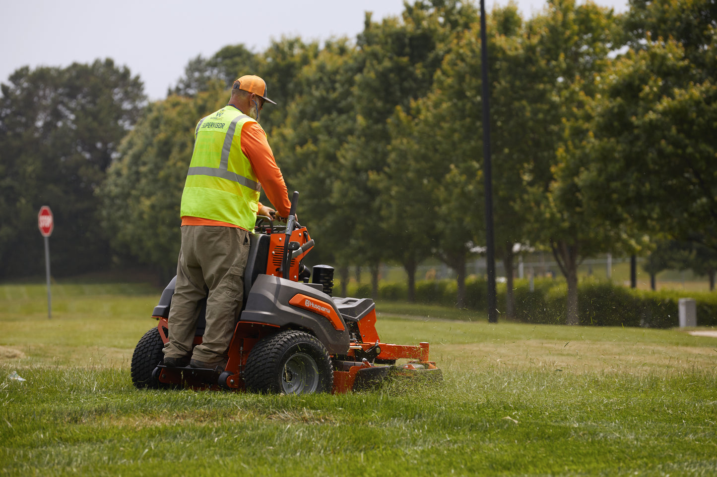 Husqvarna Forest & Garden - 970659201 - V554 Stand-On Zero-Turn Mower