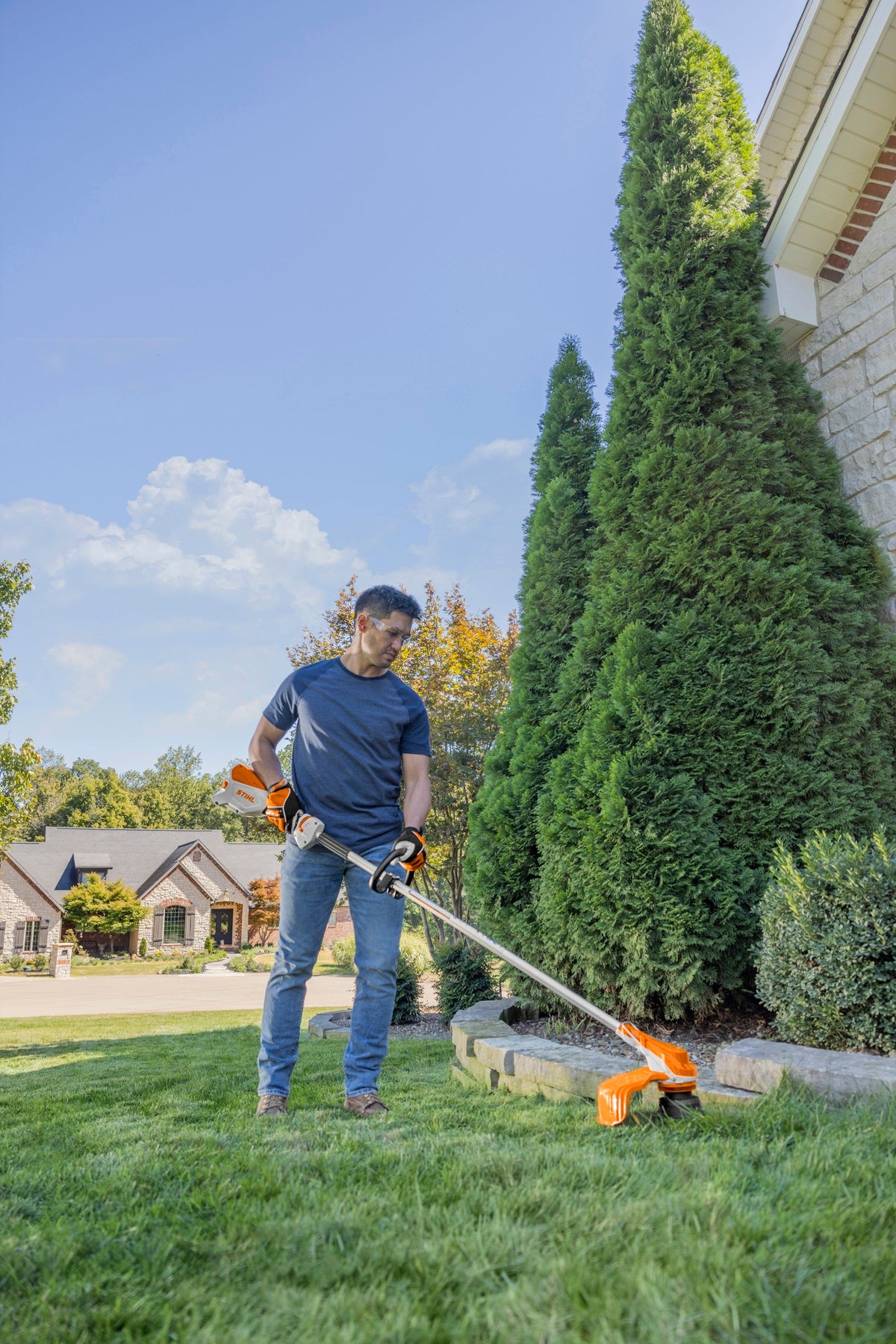 STIHL - FSA 60 String Trimmer - R Set w/ AK 20 & AL 101 - FA04-011-5741-US photo 8