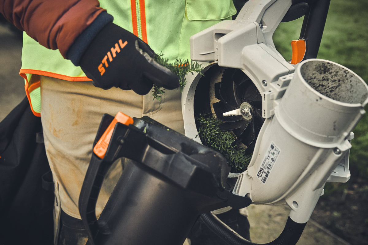 STIHL - SHA 140.0 Leaf Blower - Cordless Shredder Vacuum - SA07-011-7101-US photo 3