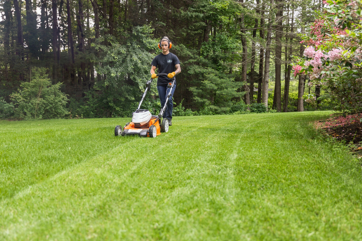 STIHL - RMA 510 Walk-Behind Mower - Cordless Lawn Mower - Unit Only - 6372-011-1400-US photo 3