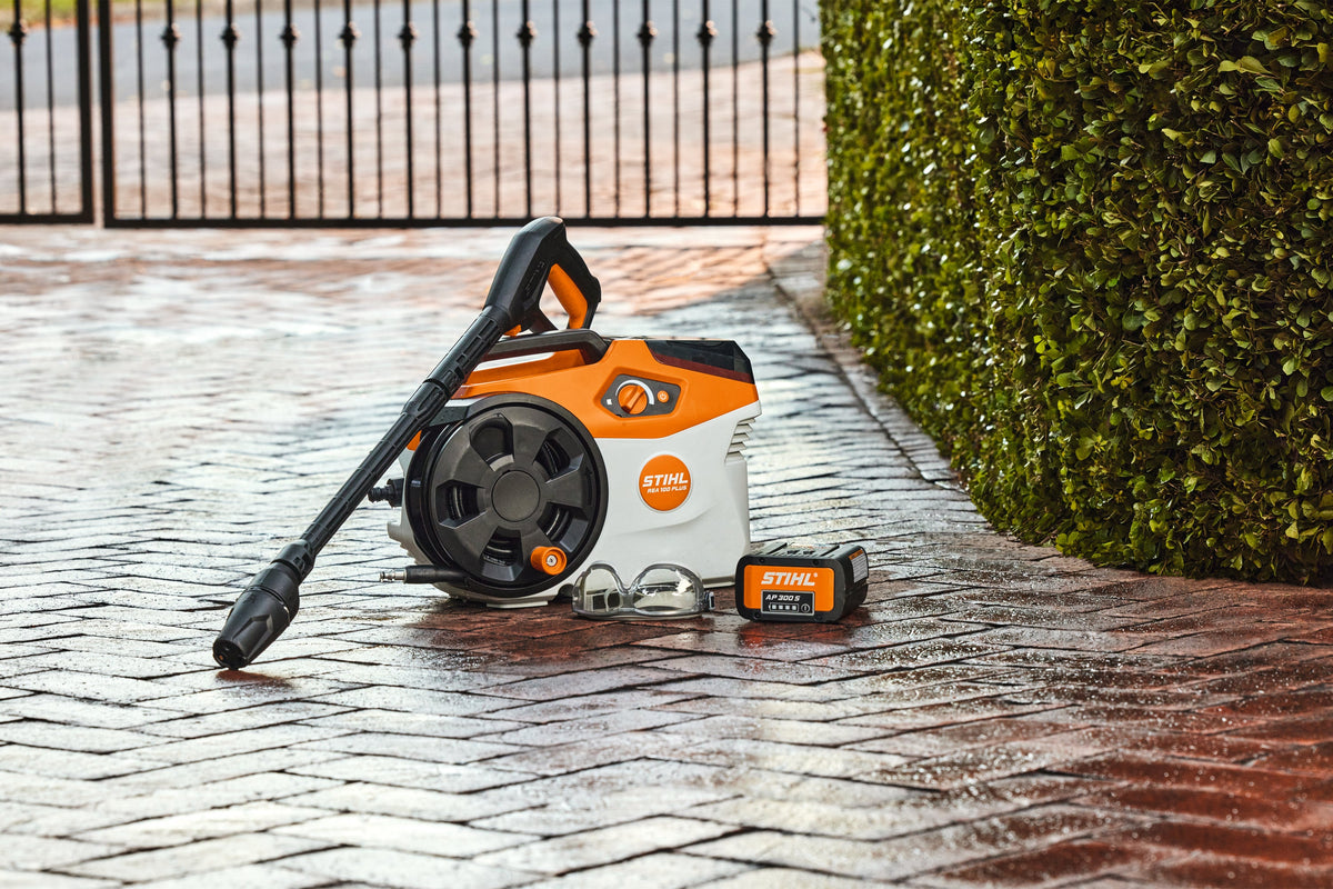 STIHL - REA 100.0 Pressure Washer - Plus Set Cordless Pressure - RA01-011-7633-US photo 5