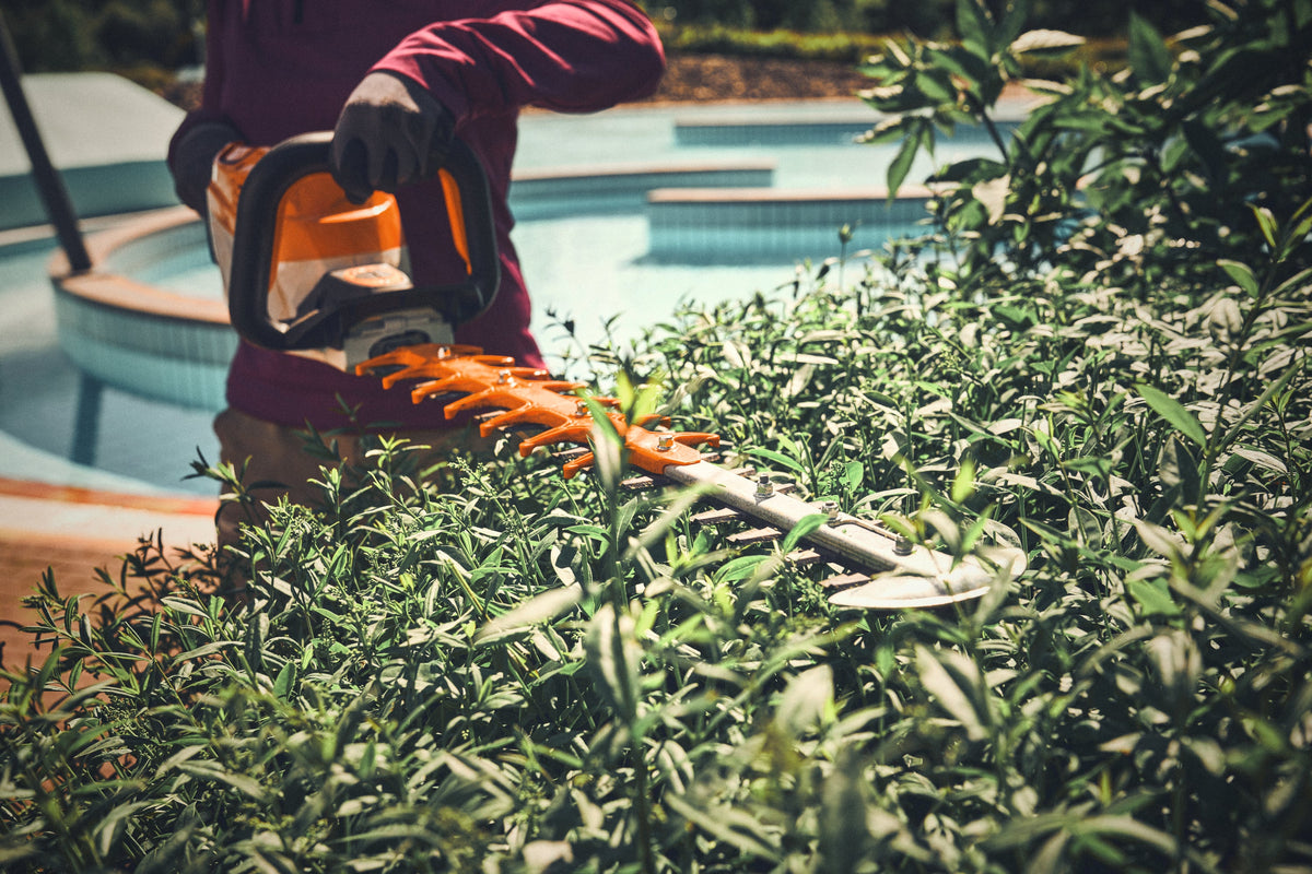 STIHL - HSA 140.0 Hedge Trimmer - T Cordless - HA02-011-3511-US photo 17