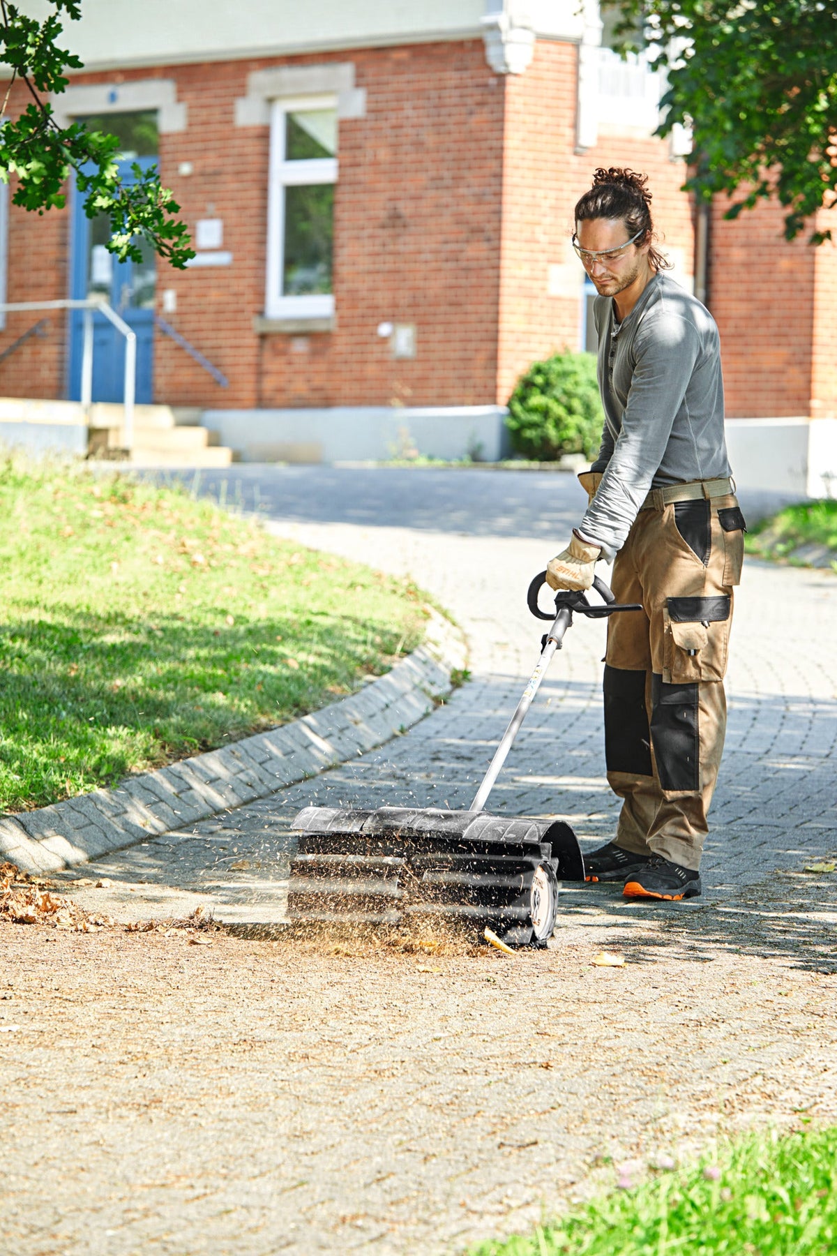 STIHL - Kw KM Power Sweep Attach Multicut - 4601-740-4900-US photo 8