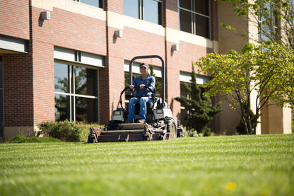 Grasshopper - 532127-803 - 725DT, 52"