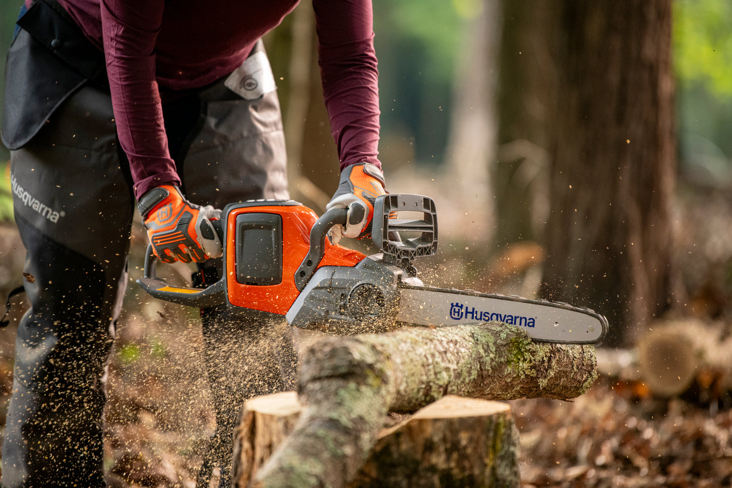 Husqvarna Forest & Garden - 970547511 - 225i Power Axe Chainsaw, 14"