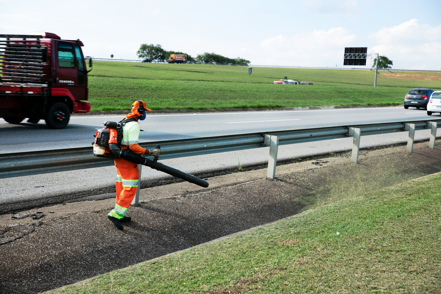 Husqvarna Forest & Garden - 966629402 - 570 BTS Backpack Leaf Blower