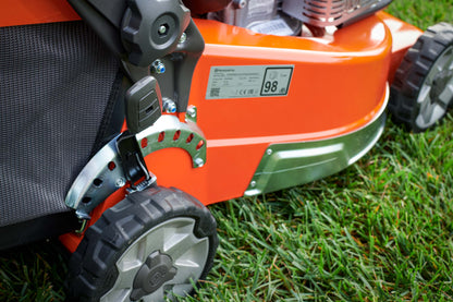 Husqvarna Forest & Garden - 970621601 - W520 Commercial Push Mower