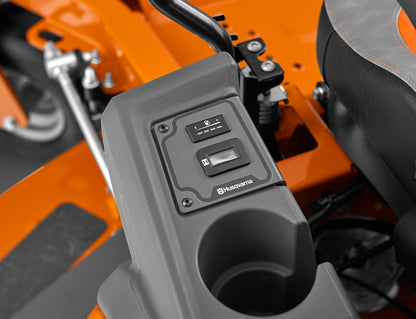 Husqvarna Forest & Garden - 970497202 - Z460XS Zero-Turn Mower