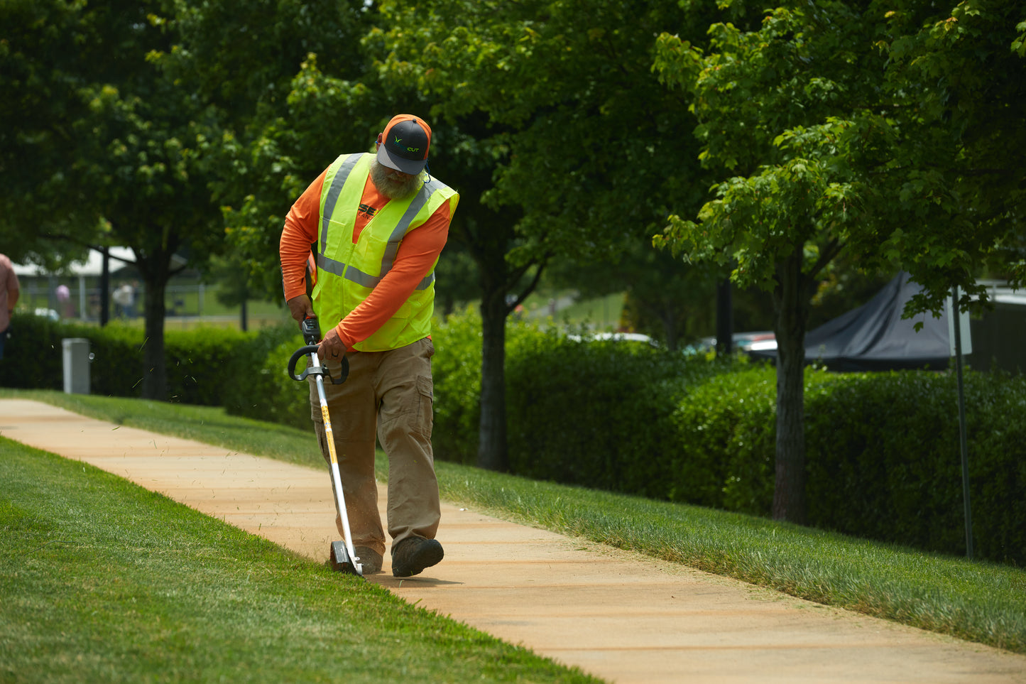 Husqvarna Forest & Garden - 525iES