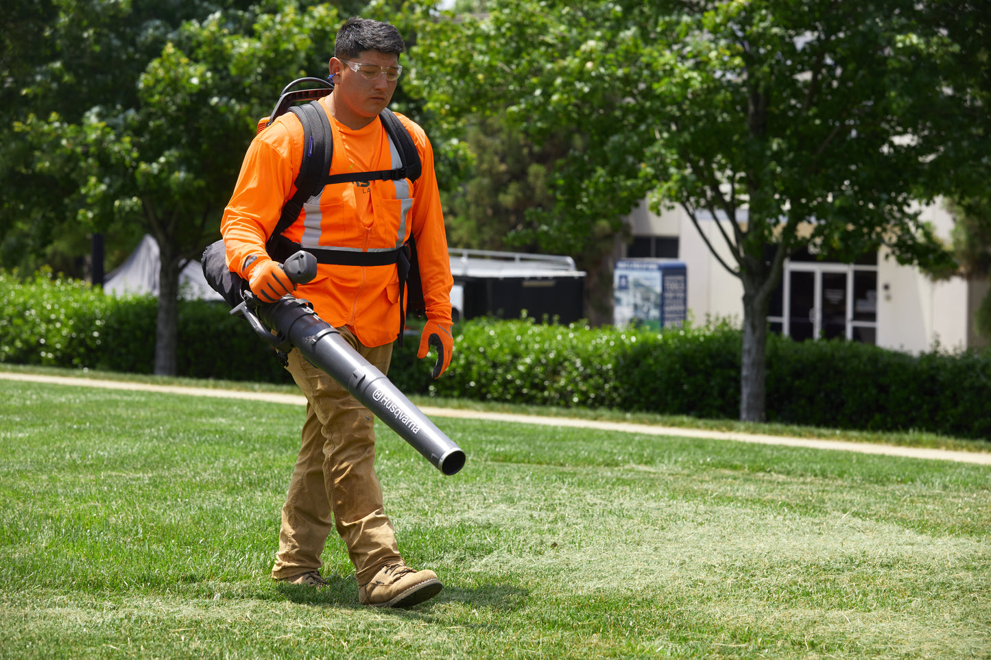 Husqvarna Forest & Garden - 967681104 - 550iBTX Battery Backpack Blower Tool Only