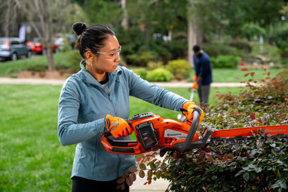 Husqvarna Forest & Garden - 970592602 - 320iHD60 Hedge Trimmer Kit