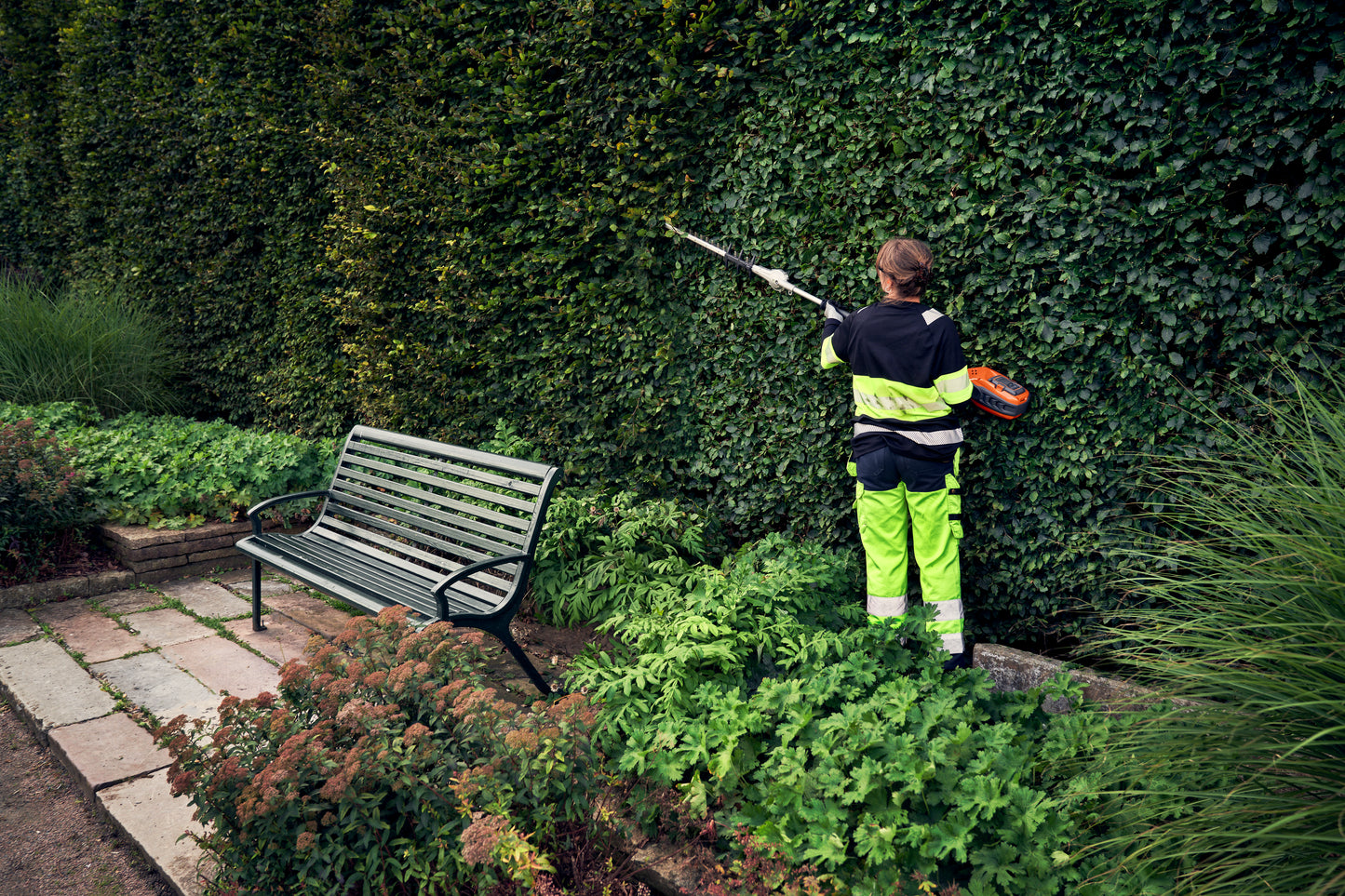 Husqvarna Forest & Garden - 525iHF3