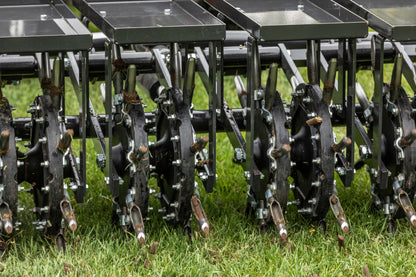 Bobcat - AE72, Pull Behind Aerator