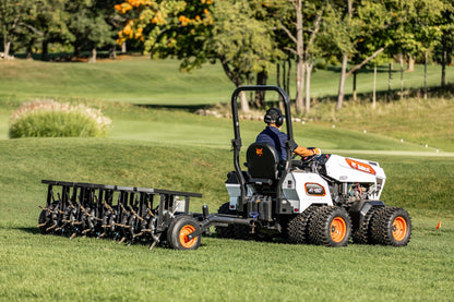 Bobcat - AE72, Pull Behind Aerator