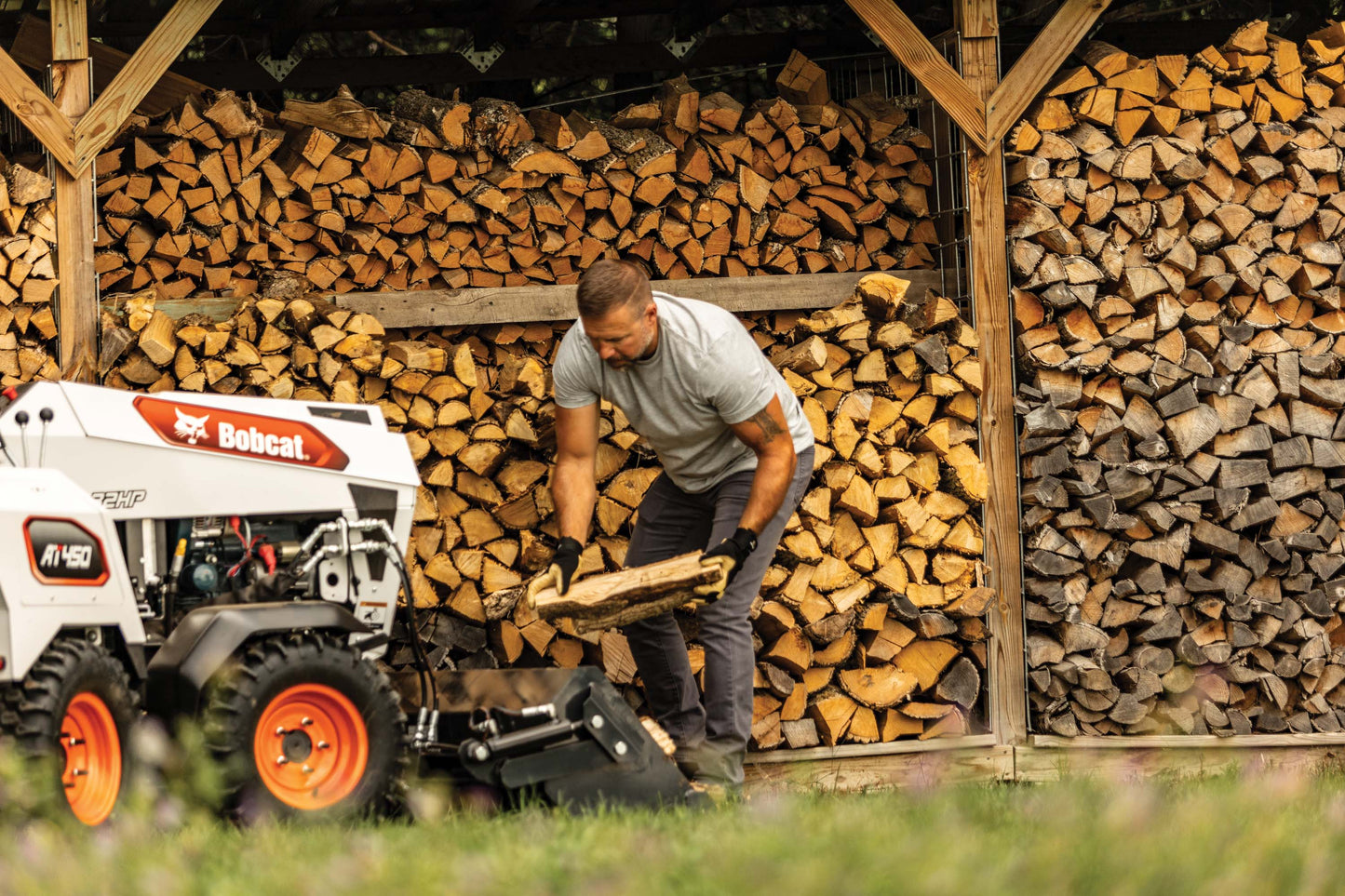 Bobcat - AT450, Diesel