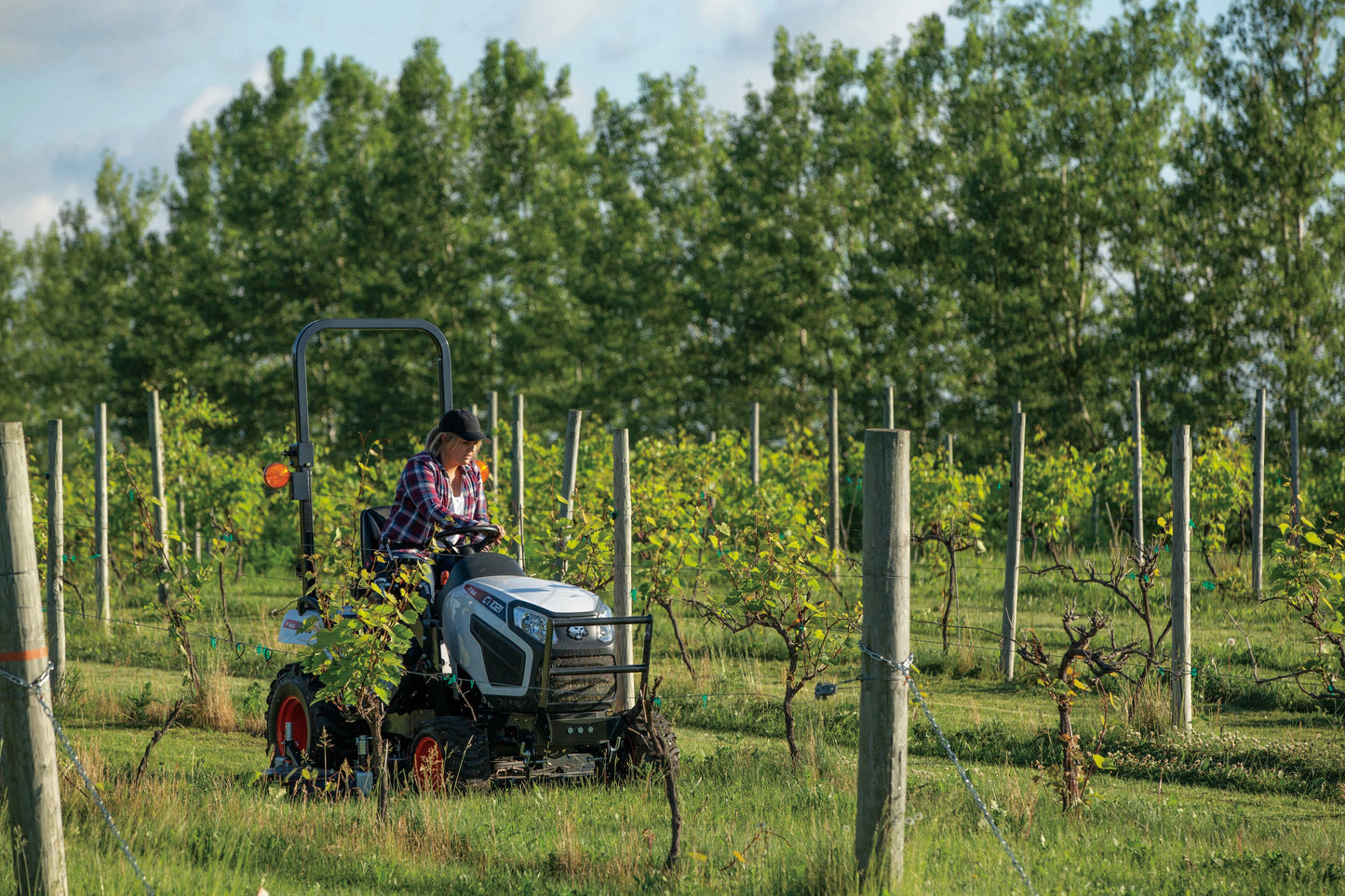 Bobcat - CT1021 HST, Tractor Only