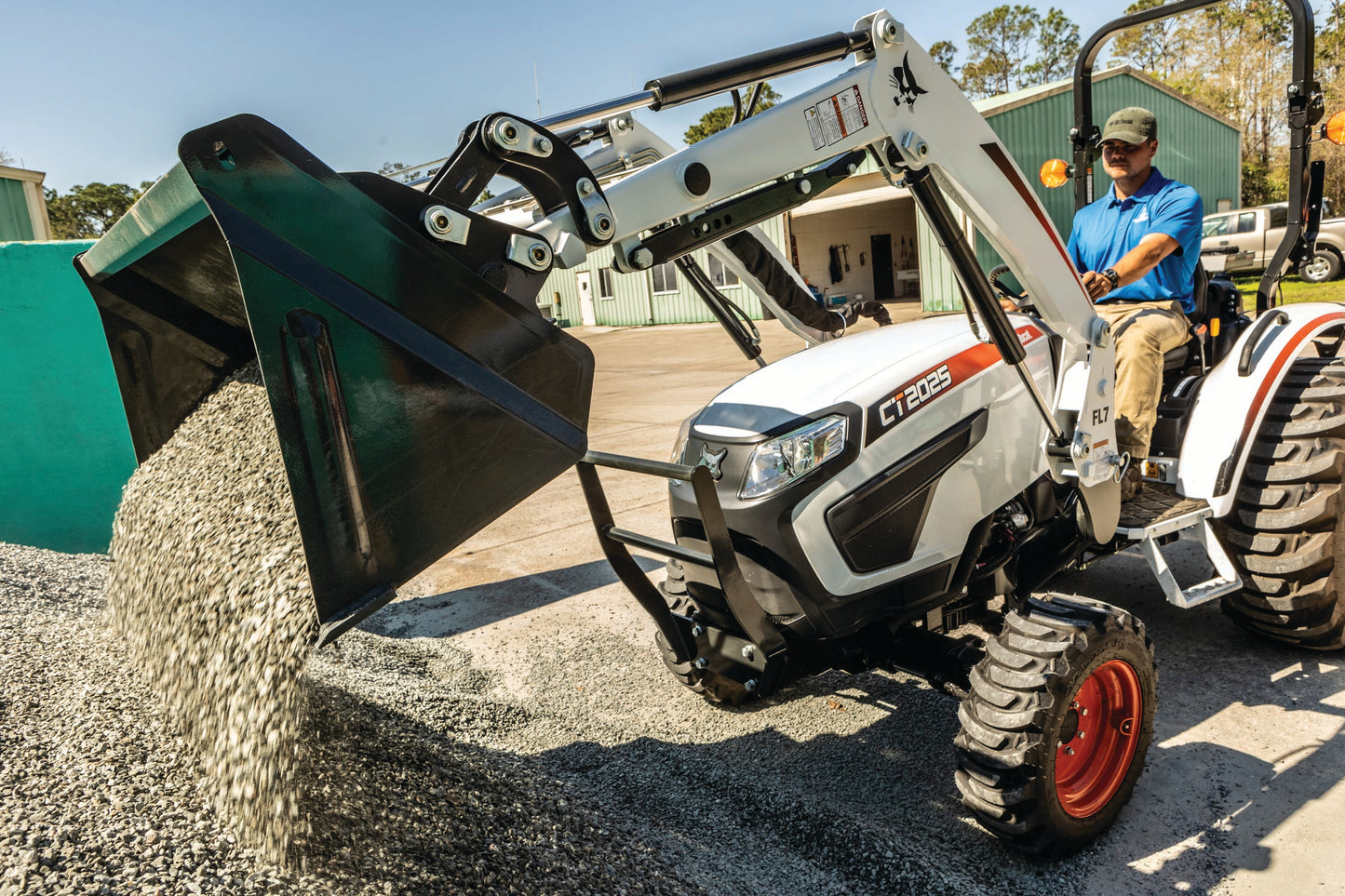 Bobcat - CT2040 HST, Tractor Only