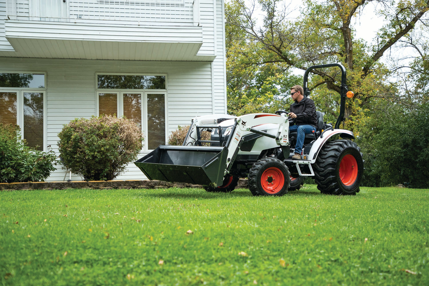 Bobcat - CT2040 HST, Tractor Only