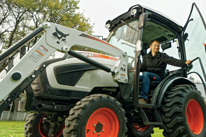 Bobcat - CT2540 HST, Front End Loader