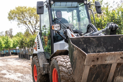 Bobcat - L85 Compact Wheel Loader, Enclosed Cab