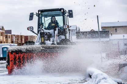 Bobcat - L95 Compact Wheel Loader, Enclosed Cab