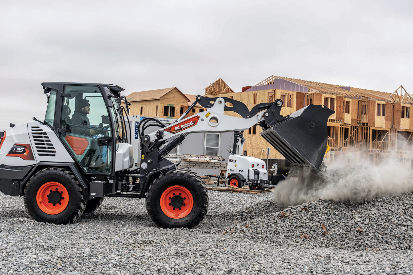 Bobcat - L95 Compact Wheel Loader, Enclosed Cab