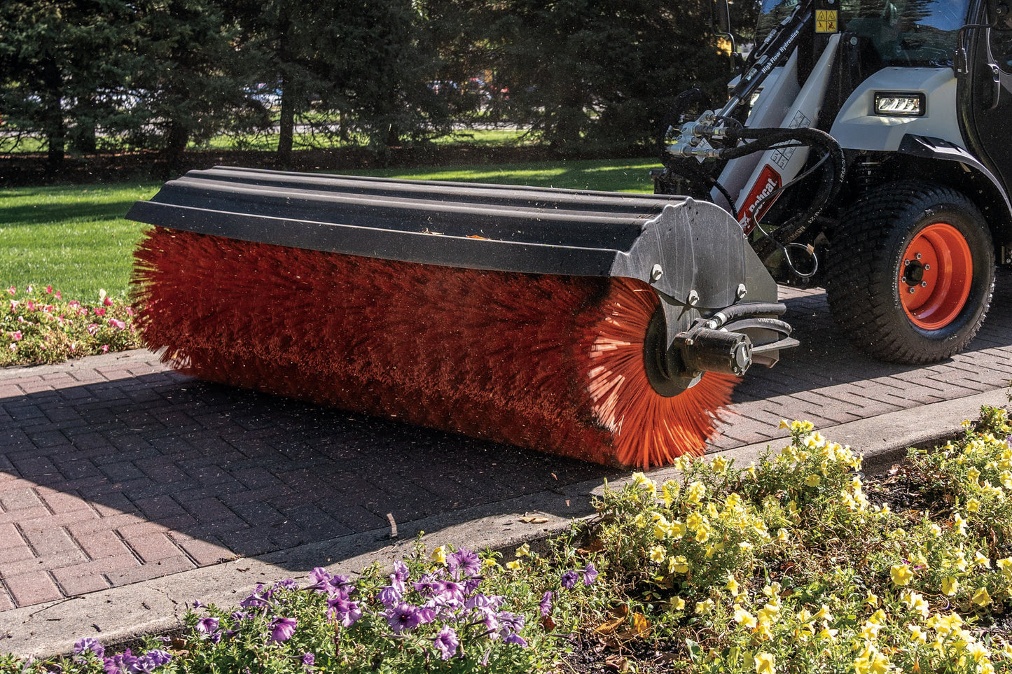 Bobcat - UW56 Toolcat Utility Work Machine