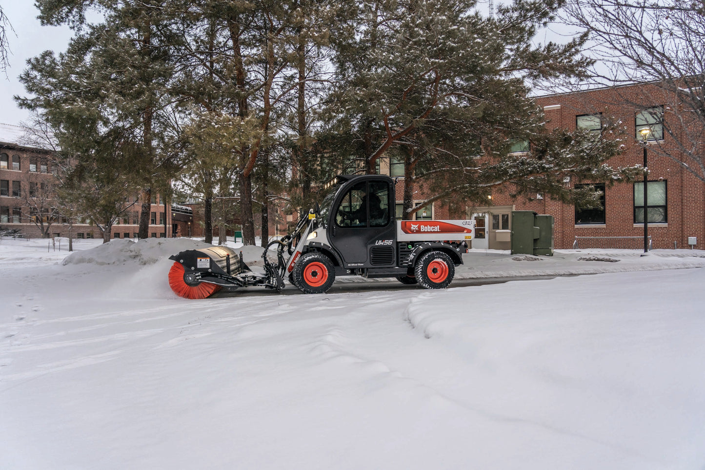 Bobcat - UW56 Toolcat Utility Work Machine