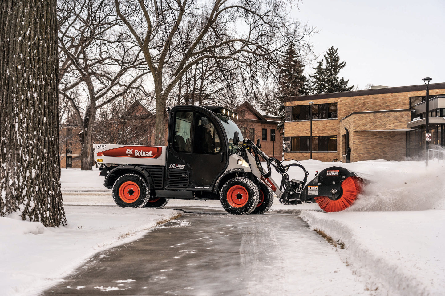 Bobcat - UW56 Toolcat Utility Work Machine