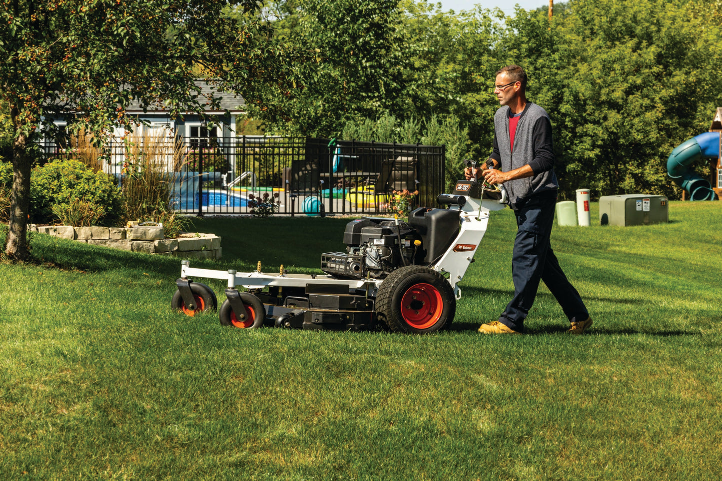 Bobcat - WB700, 36" Zero-Turn Mower
