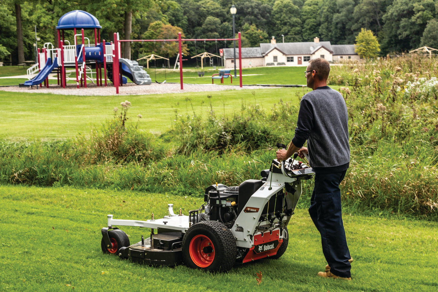 Bobcat - WB700, 36" Zero-Turn Mower