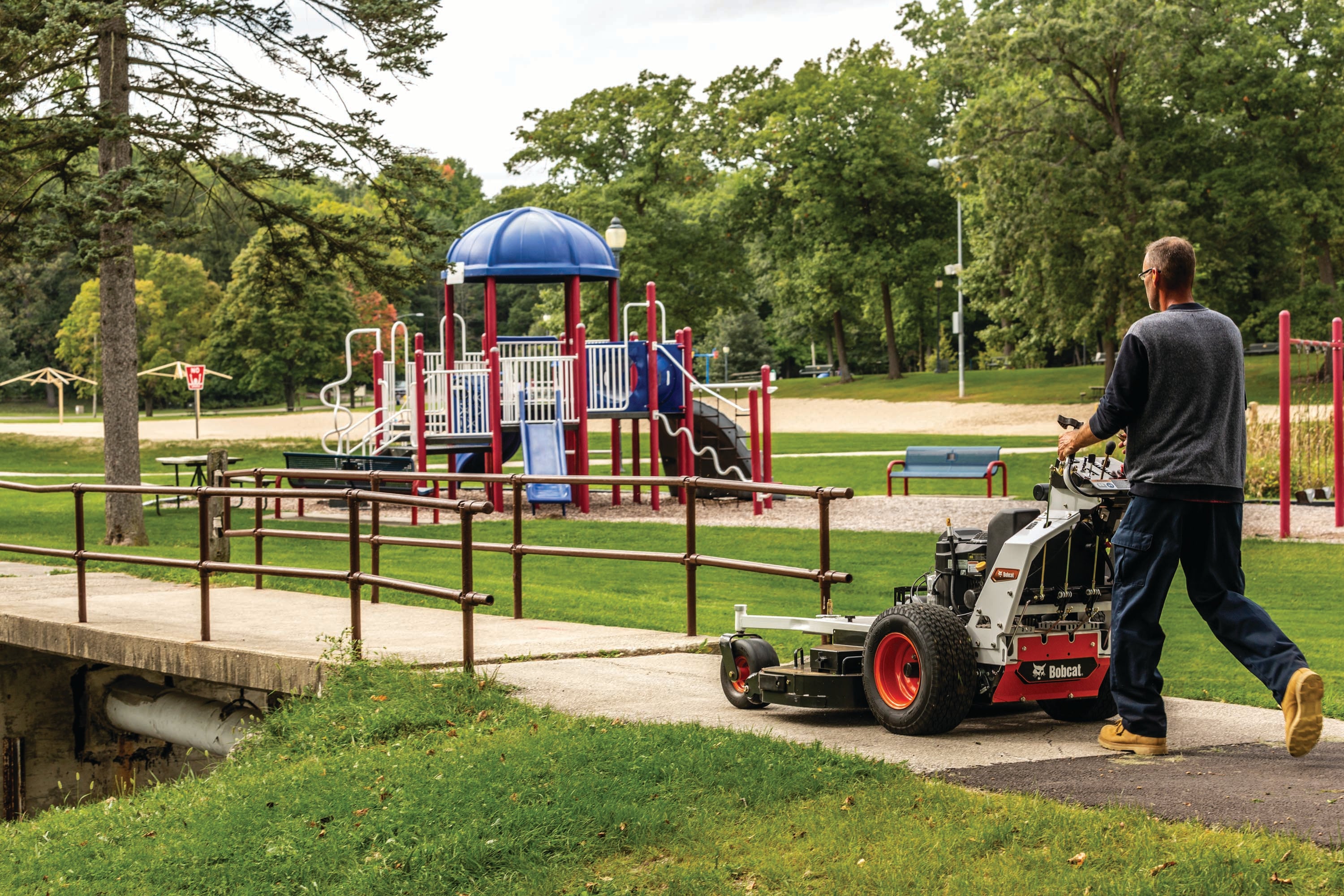 bobioヤマモミジ Bobcat - WB700, 36