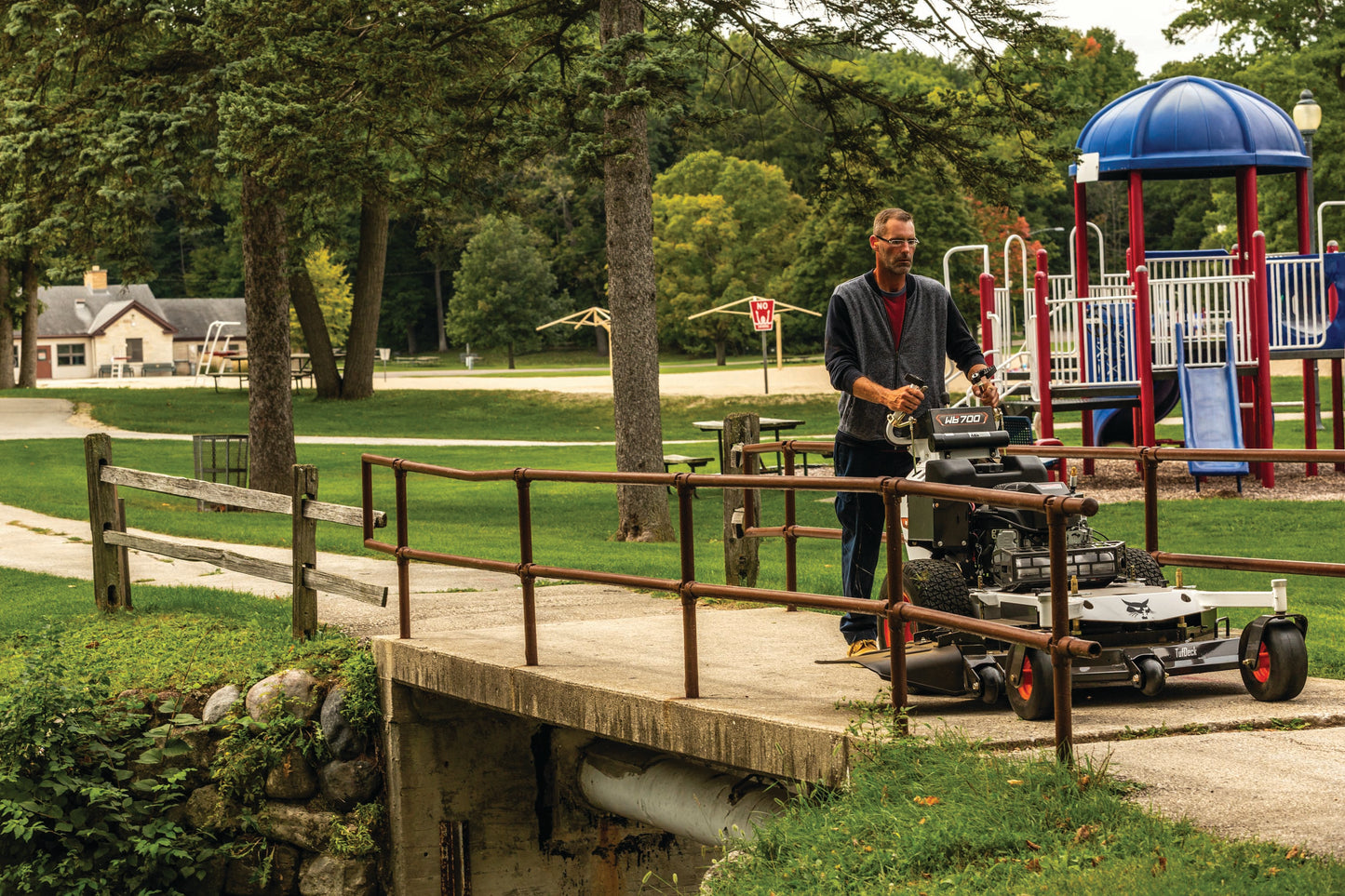 Bobcat - WB700, 36" Zero-Turn Mower