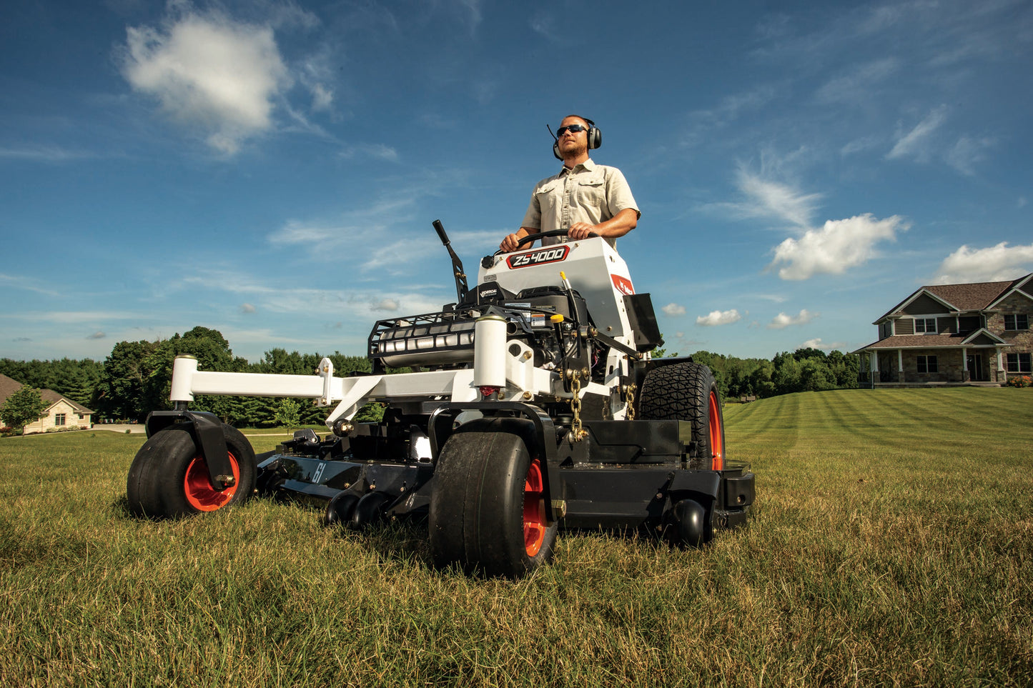Bobcat - ZS4000, 36" Zero-Turn Mower