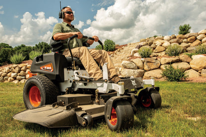 Bobcat - ZT3000, 61" Zero-Turn Mower