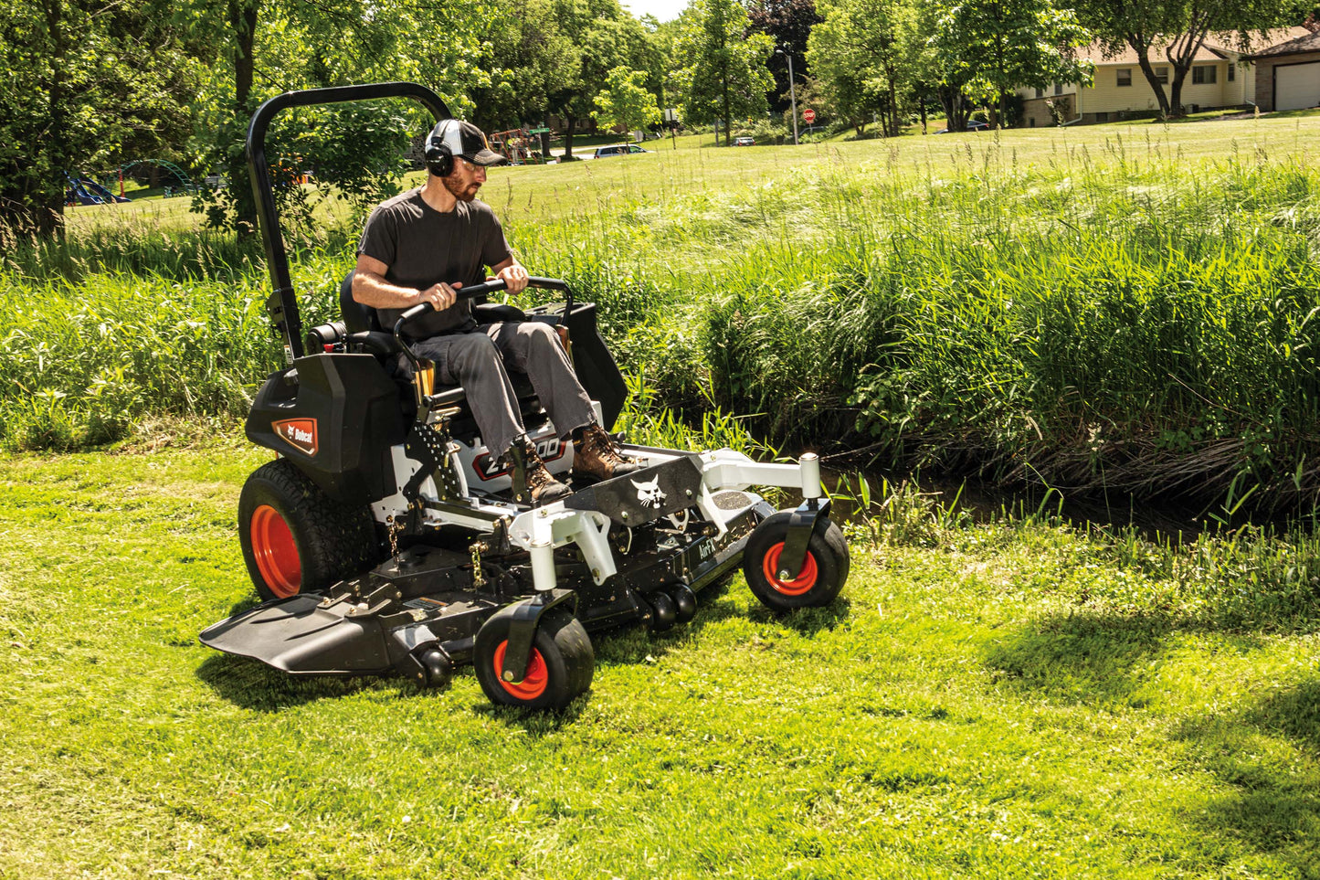 Bobcat - ZT6000, 52" Zero-Turn Mower