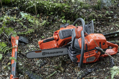 Husqvarna Forest & Garden - 967690936 - 550 XPG Mark II, 16" Chainsaw